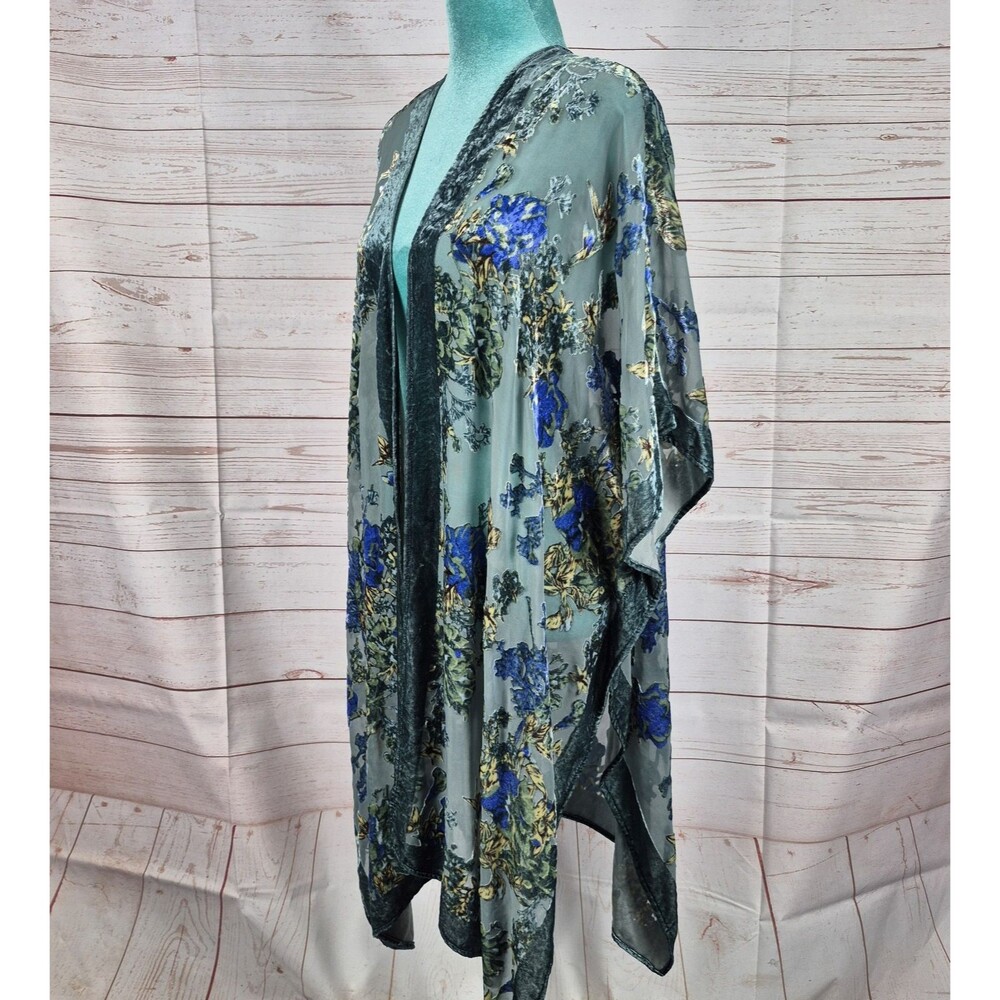Torrid Velvet Burnout Kimono Romance Blue Green Floral Sz 1/2X Whimsigoth Fairy - Picture 8 of 9